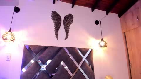 Snapshot of bianca_zaens1 chatting on 09.16.25 B I A N C A online show from 09.16.25