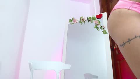 Snapshot of biancadollx chatting on 05.21.26 biancadollx online show from 05.21.26