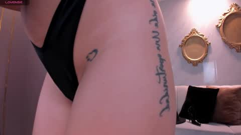 Bianca Pierce online show from 02.17.25