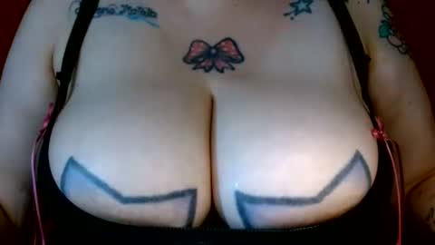 Snapshot of bianka_star_ chatting on 06.16.26 bianca online show from 06.16.26