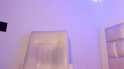 bibiana_js_ online show from 01.13.26