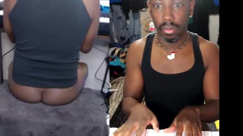 BicepsandFrot online show from 09.24.25