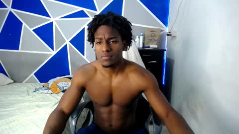 Snapshot of big_black11 chatting on 09.29.25 big_black11 online show from 09.29.25