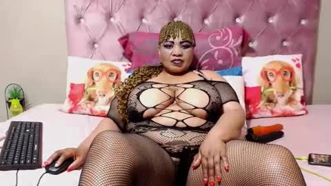 Snapshot of big_busty_ebony chatting on 07.16.26 big_busty_ebony online show from 07.16.26
