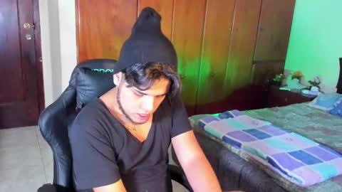 Snapshot of big_cockjughead chatting on 12.22.25 Logan Sprouse online show from 12.22.25