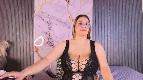 Tell me Sophia  online show from 02.25.26