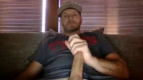 Snapshot of bigapolllo chatting on 12.21.24 Bigapolllo online show from 12.21.24