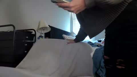 Snapshot of bigb00tyjudi chatting on 10.24.25 bigb00tijudy online show from 10.24.25