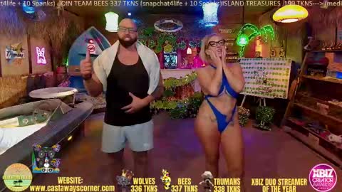 Snapshot of bigbananamilfshake chatting on 03.11.25 Mya and Angelo online show from 03.11.25