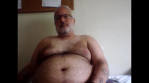 Snapshot of bigbearhector chatting on 03.12.26 BigBearXXX online show from 03.12.26