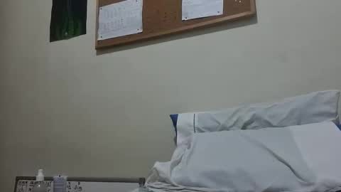 Snapshot of bigbearhector chatting on 03.14.26 BigBearXXX online show from 03.14.26