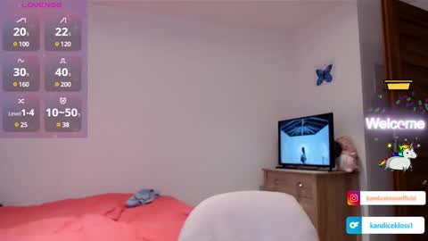 Kandice Kloss insta kandiceklossofficial online show from 01.07.25