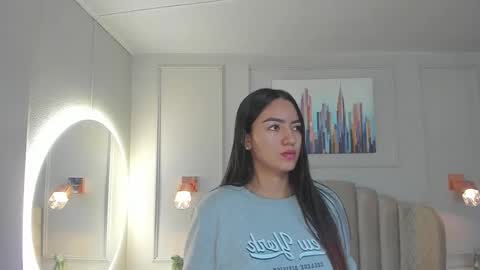 Snapshot of bigboobsnaughty1 chatting on 02.06.25 online show from 02.06.25