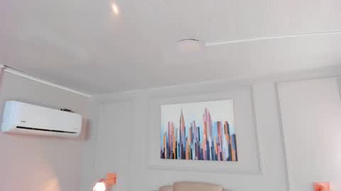 Snapshot of bigboobsnaughty1 chatting on 11.19.25 online show from 11.19.25