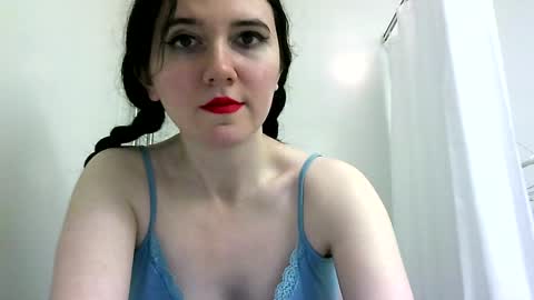 Isabella online show from 02.22.25