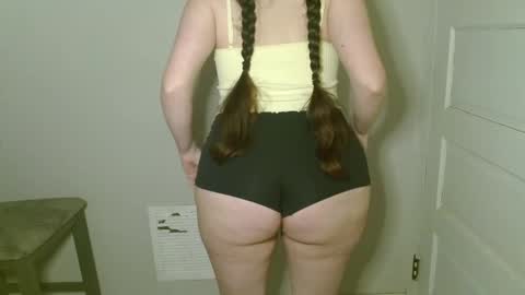 Isabella online show from 01.11.26