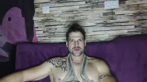 Bigboyband online show from 02.04.25