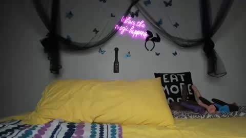 Snapshot of bigbuttsarena chatting on 02.04.25 bigbuttsarena online show from 02.04.25