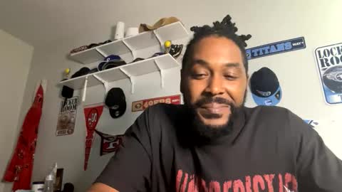 Snapshot of bigdinca chatting on 04.17.26 bigdinca online show from 04.17.26