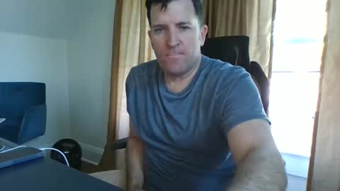 Snapshot of biggestballsonchatu chatting on 11.04.25 BiggestBallsOnChatr online show from 11.04.25