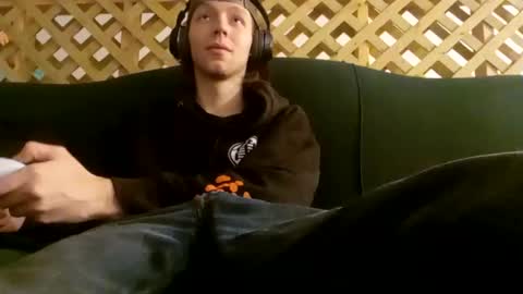 Snapshot of biggestboiiii chatting on 11.09.25 biggestboiiii online show from 11.09.25