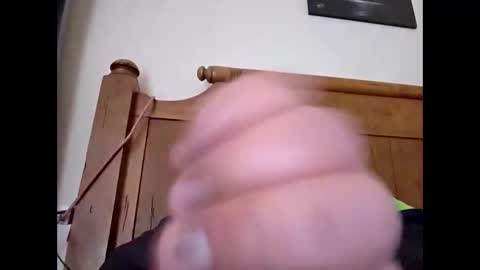 Snapshot of bigguunn chatting on 02.16.26 bigguunn online show from 02.16.26