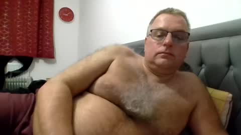 bigguy2014 online show from 12.15.25