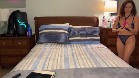 Snapshot of bigguylilmiss chatting on 12.29.24 LILLI MATT online show from 12.29.24