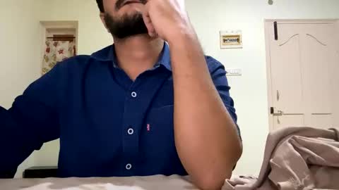 Snapshot of bighandsomesatisfy chatting on 01.01.25 bighandsomesatisfy online show from 01.01.25