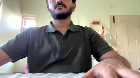 Snapshot of bighandsomesatisfy chatting on 01.07.25 bighandsomesatisfy online show from 01.07.25