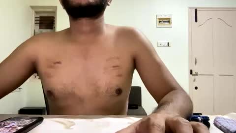 Snapshot of bighandsomesatisfy chatting on 01.07.25 bighandsomesatisfy online show from 01.07.25