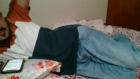 Snapshot of bighandsomesatisfy chatting on 01.30.25 bighandsomesatisfy online show from 01.30.25