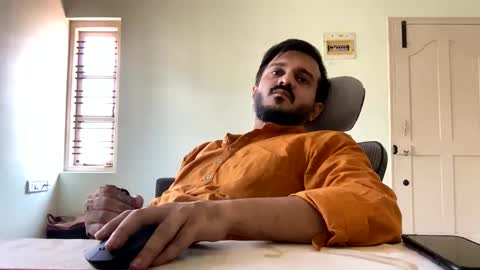 Snapshot of bighandsomesatisfy chatting on 02.14.25 bighandsomesatisfy online show from 02.14.25