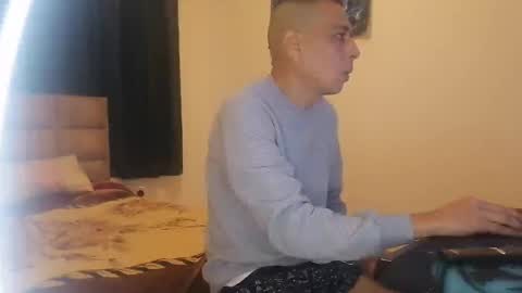 Snapshot of bighunter914318 chatting on 02.17.26 bighunter914318 online show from 02.17.26