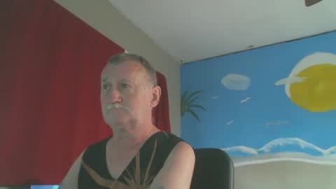 Snapshot of bigjaybo60 chatting on 10.19.25 John online show from 10.19.25