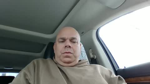 Snapshot of bigmeatman67 chatting on 12.14.25 bigmeatman67 online show from 12.14.25