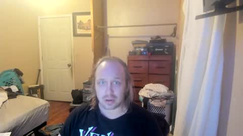 Snapshot of bigmike20129020 chatting on 02.10.25 bigmike20129020 online show from 02.10.25