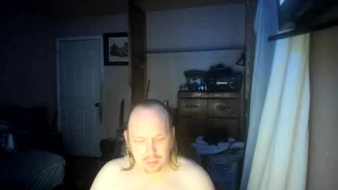 Snapshot of bigmike20129020 chatting on 02.15.25 bigmike20129020 online show from 02.15.25