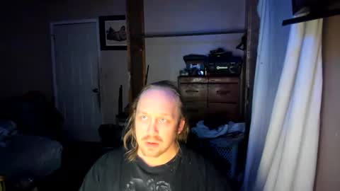 Snapshot of bigmike20129020 chatting on 02.21.25 bigmike20129020 online show from 02.21.25