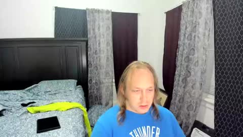 Snapshot of bigmike20129020 chatting on 10.13.25 bigmike20129020 online show from 10.13.25