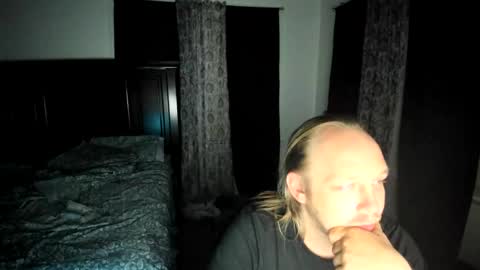 Snapshot of bigmike20129020 chatting on 02.12.26 bigmike20129020 online show from 02.12.26