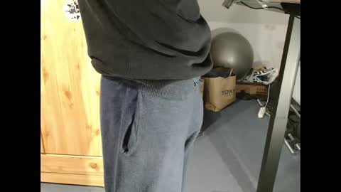 Snapshot of bigmushroomcockxxx chatting on 12.21.25 bigmushroomcockxxx online show from 12.21.25