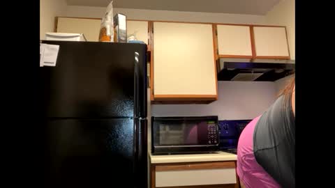 bigoltittycomittee online show from 11.26.25