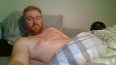 Snapshot of bigred92899 chatting on 05.01.26 bigred92899 online show from 05.01.26