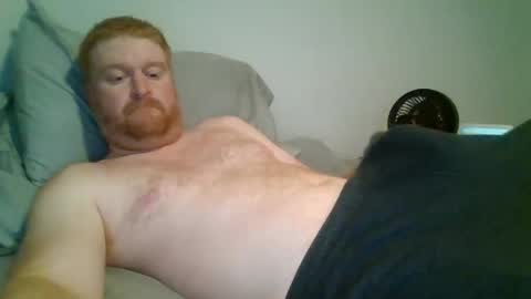 Snapshot of bigred92899 chatting on 05.04.26 bigred92899 online show from 05.04.26