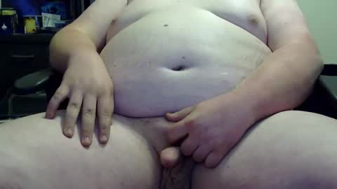 Snapshot of bigsexxy37 chatting on 04.02.26 bigsexxy37 online show from 04.02.26