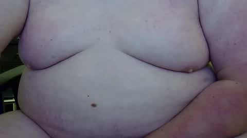 Snapshot of bigsexxy37 chatting on 04.08.26 bigsexxy37 online show from 04.08.26