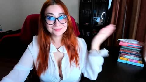 Snapshot of bigsmiletits chatting on 03.02.25 Julia online show from 03.02.25