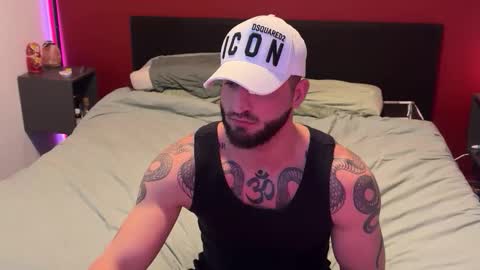 Snapshot of bigsnakeman1995 chatting on 11.18.25 Gogo online show from 11.18.25