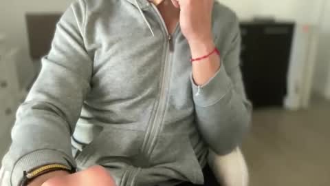 Snapshot of bigsong78 chatting on 02.23.26 BigHardCock horny Balearic Islands online show from 02.23.26